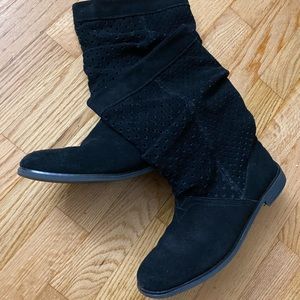 TOMS mid calf suede boots